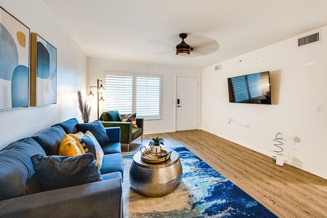 Photo - 4940 Cougar Ct S Unidad ID1307073P