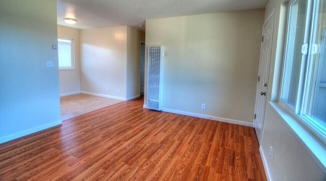 Photo - 1758 S Grant St