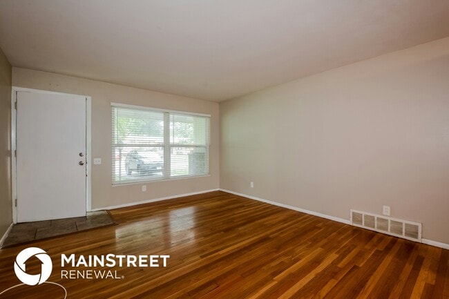 Photo - 11726 Criterion Ave