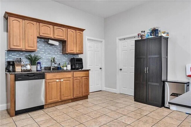 Building Photo - 186 Federal St Unit 1