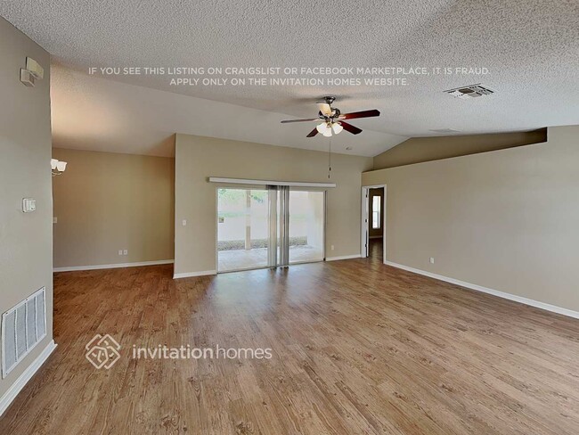 Photo - 2211 Lake Pointe Cir