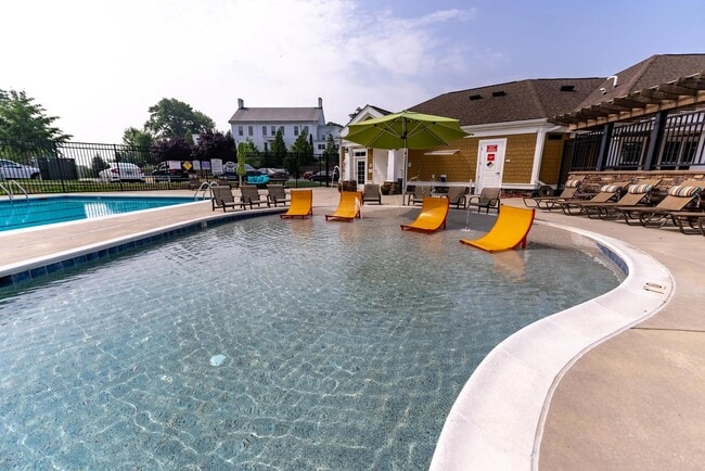 Photo - 909 Mansion Dr Unidad 702-207