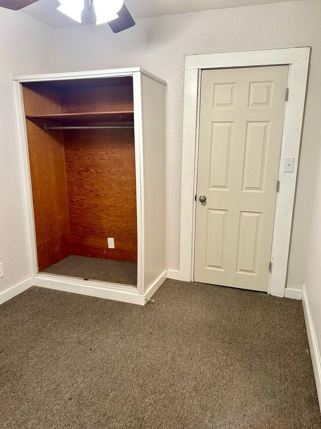 Photo - 319 W Wabash St Unit 1