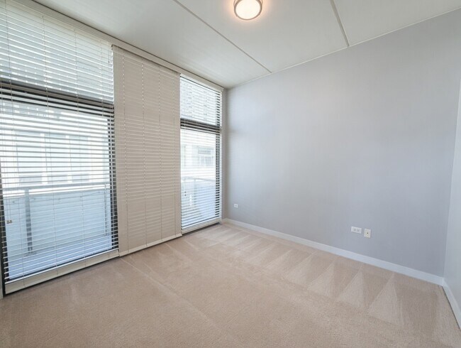Photo - 650 W Wayman St Unidad 705c