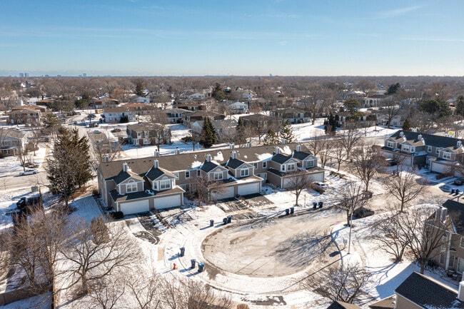 Photo - 712 Hamilton Ct