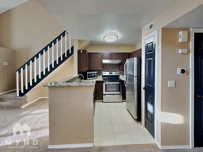 Photo - 3030 W Prentice Ave