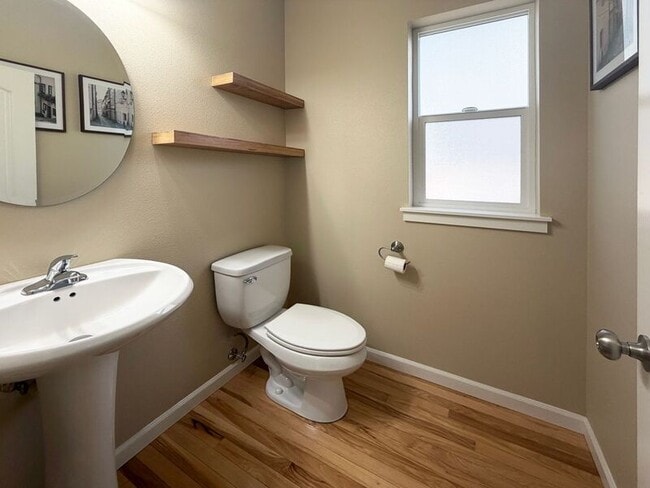 Photo - 5518 Tribute Way