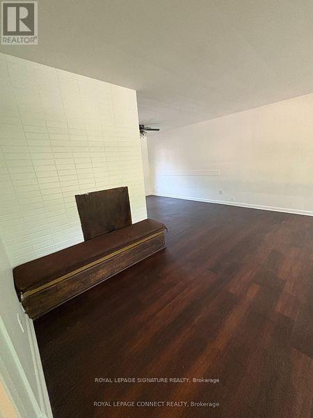 Photo - 4130 Lawrence Ave E