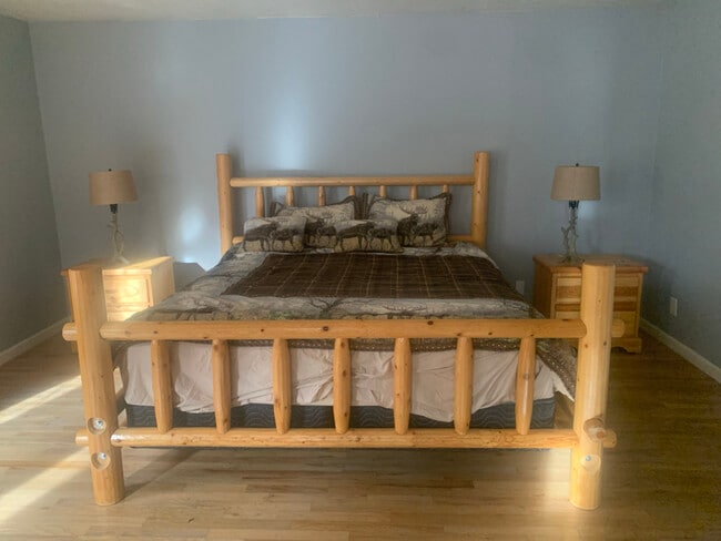 Photo - 1249 W Apache Ln