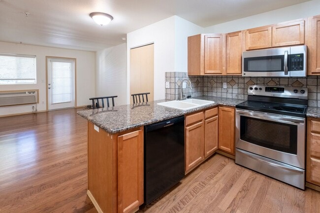Photo - Town house in Post Falls