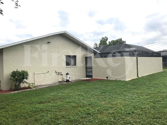 Photo - 241 SW 32nd Terrace