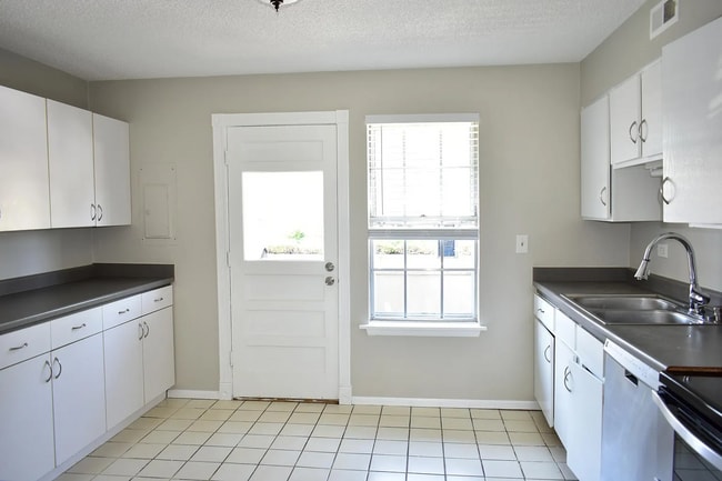 Photo - 9330 E Girard Ave Unit 9330 E Girard Ave APT 9