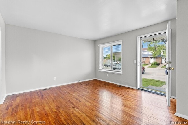 Photo - 534 St Maron Pl Unit 107