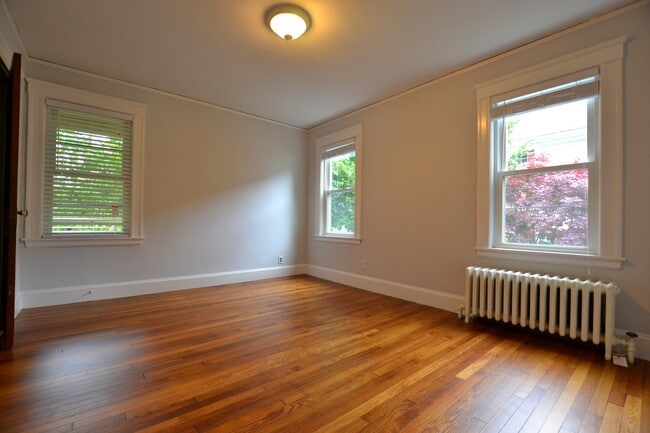 Photo - 9 Bentley St Unit 2