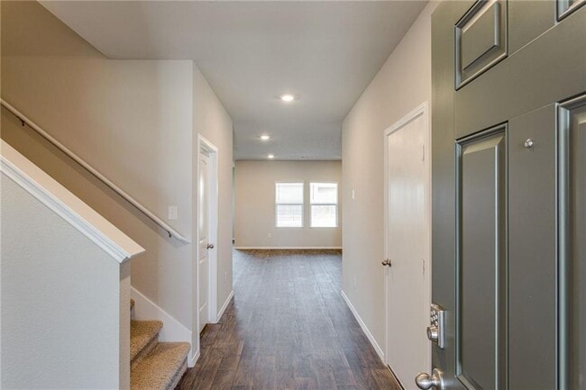 Photo - 15201 Siberian Elm Ln