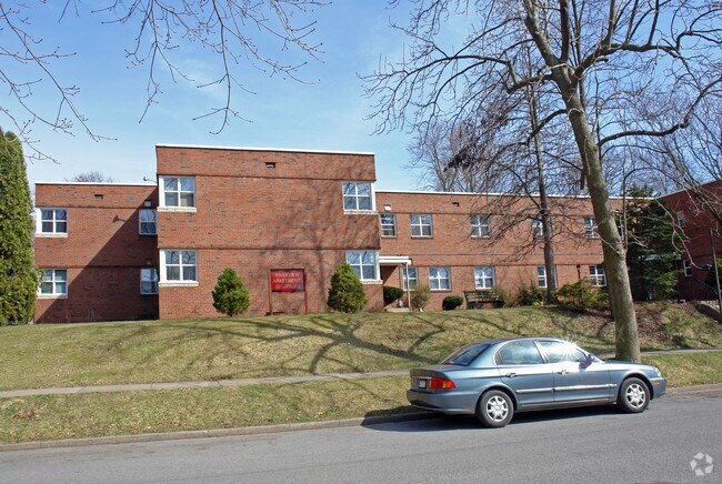 Photo - Riverview Apartments