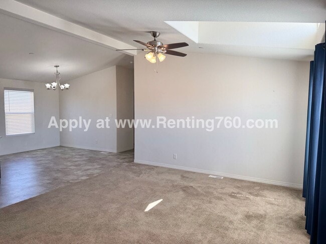 Photo - Huge 4 Bedroom Home!!