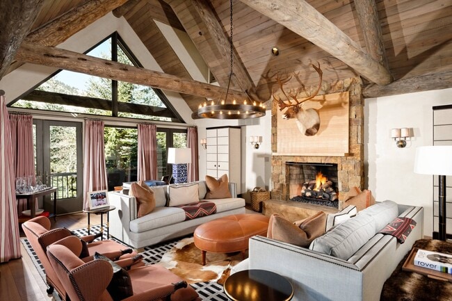 Building Photo - 1240 Riverside Dr