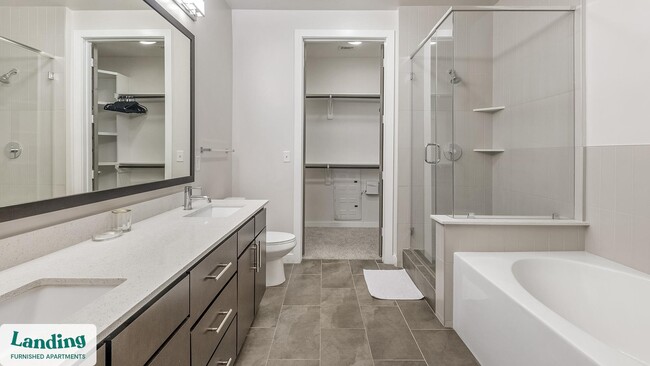 Photo - 825 Usener St Unidad 724