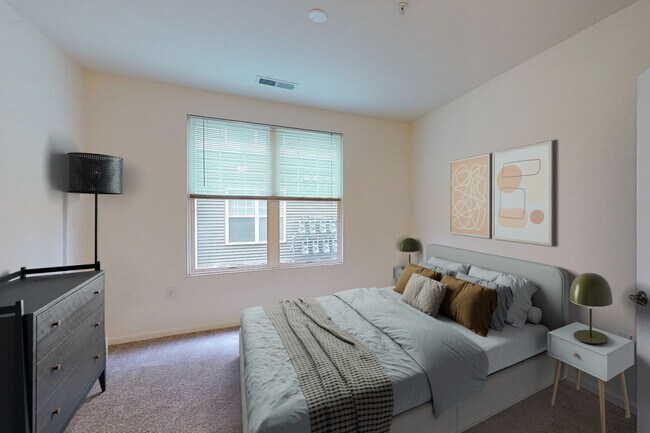 Photo - 1700 E 5th St Unidad FL5-ID1467A