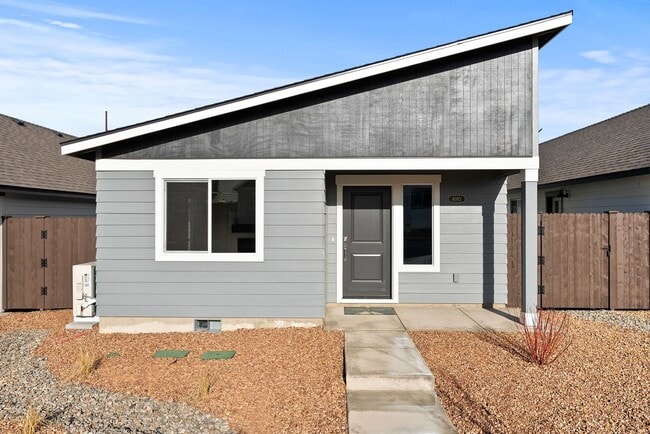 Photo - Modern 3 Bed/2 Bath Single-Level Home with Open Living - Redmond
