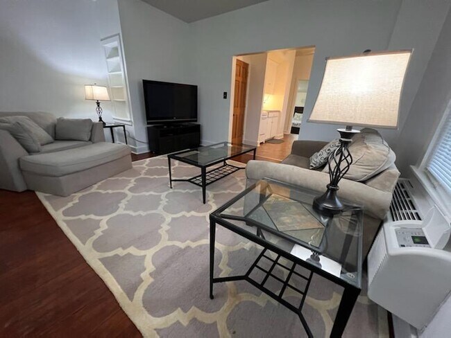 522 S Main St Unit 3