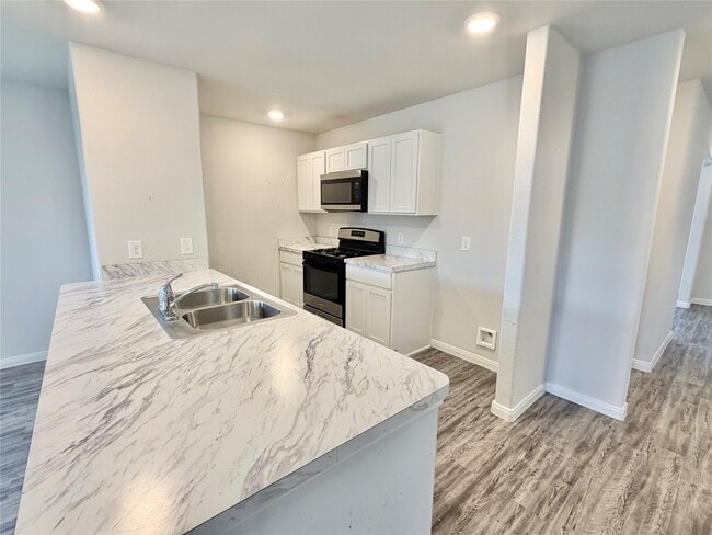 Photo - 1395 Rd 5102