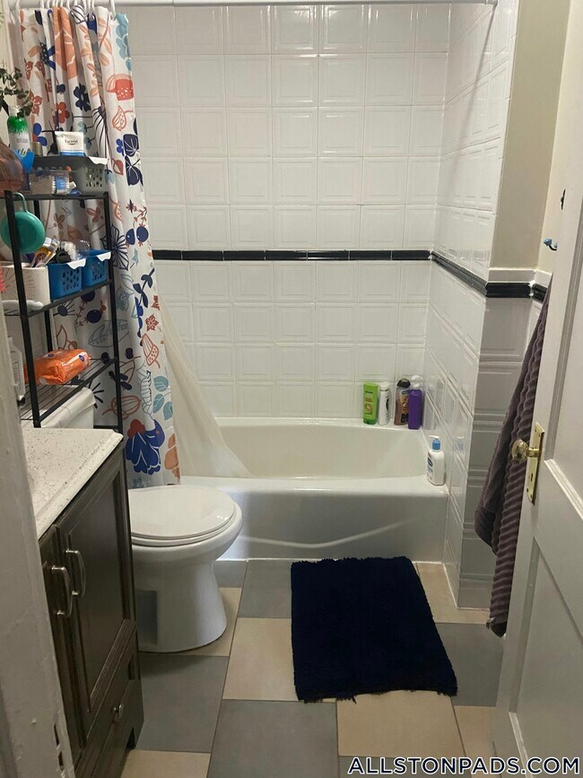 Photo - 7 Price Rd Unidad 3