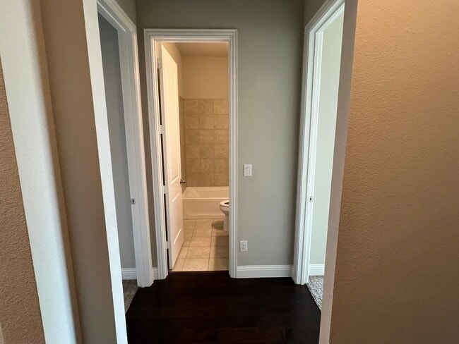 Photo - 616 Ardath Rd