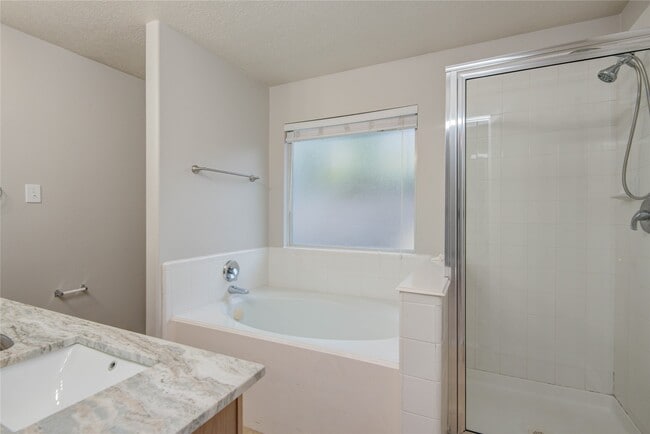 Photo - 3330 Peachstone Pl