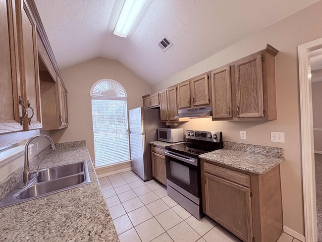 Photo - 3007 Willow Dr