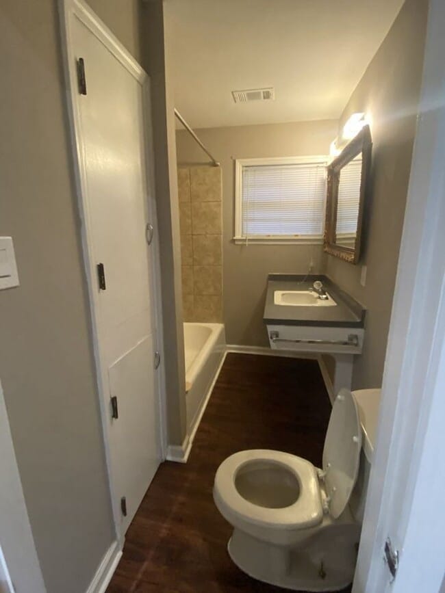 Photo - 6775 Blocker St