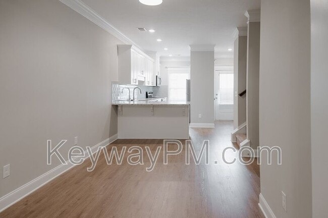 Photo - 4512 Chestnut Trl