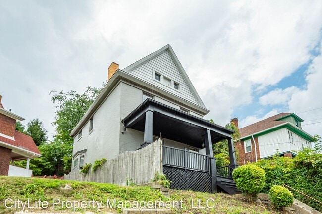 Photo - 4 br, 2 bath House - 334 Overbrook Blvd