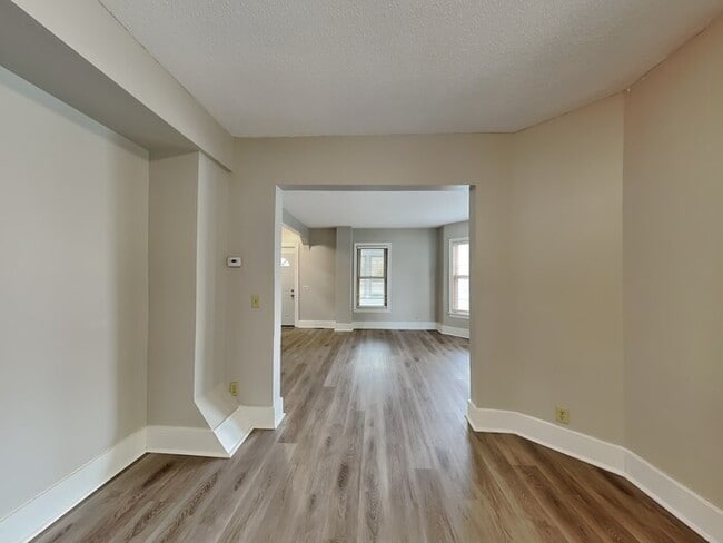 Photo - 2526 13th Ave E