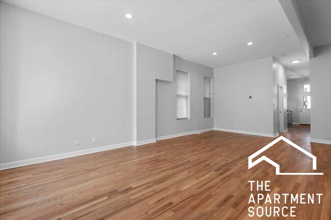 Photo - 858 N Paulina St Unidad CH