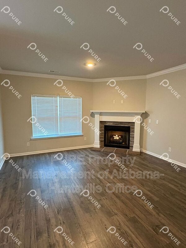 Photo - 14170 Lannister Ln