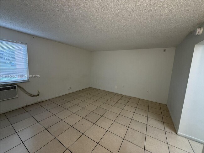 Photo - 7010 NW 186th St Unit 5-121A