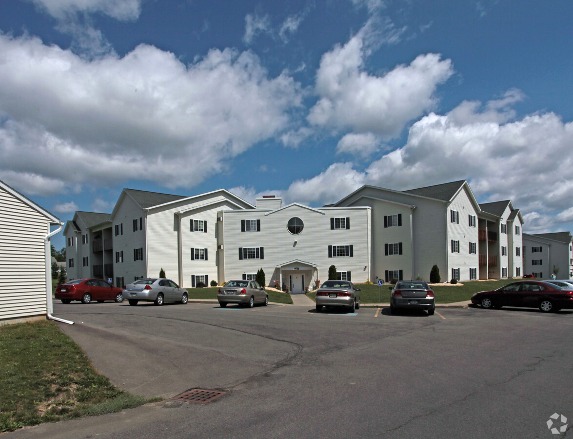 Snowbirds Landing - Snowbirds Landing Apartments