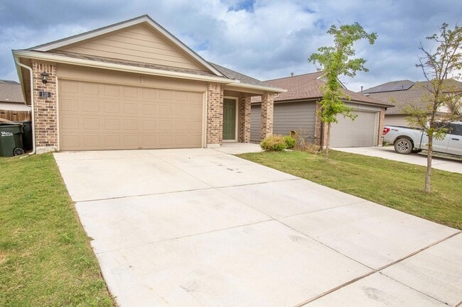 Photo - 115 Snapdragon Ln