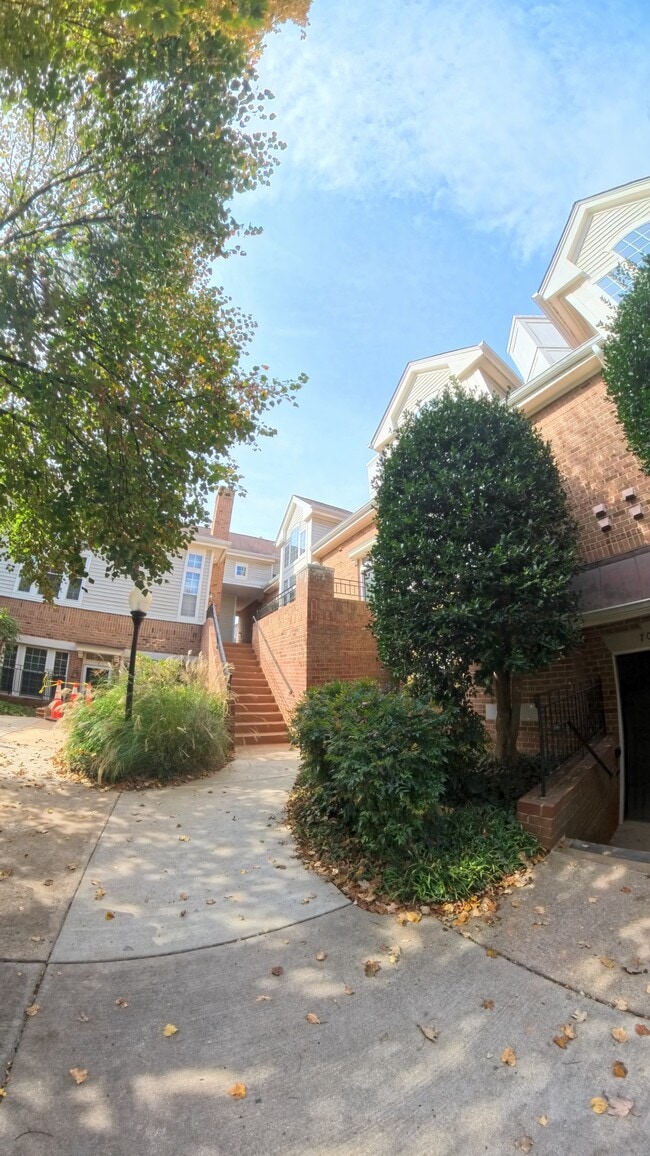 Building Photo - 7021 Haycock Rd Unit E