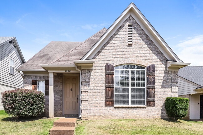 Photo - 1482 Lawson Dr House
