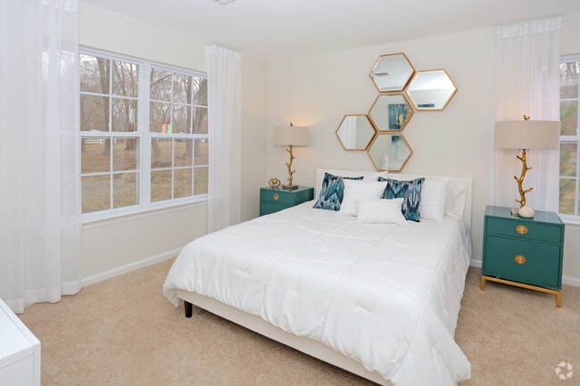 Master bed1