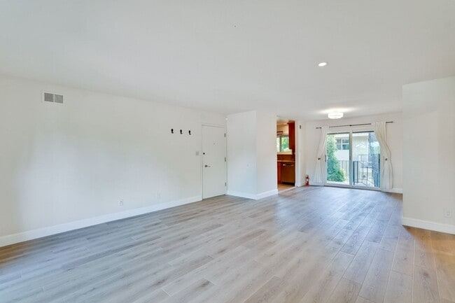 Photo - Top floor 2 Bed 2 Bath Condo in Los Altos!