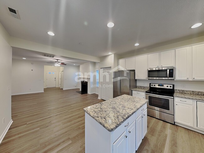 524 Corbel Dr