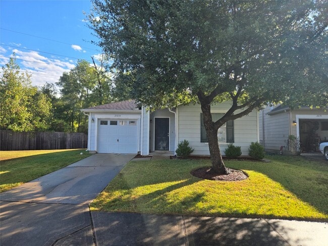 Building Photo - 21634 Mossey Pines Ct