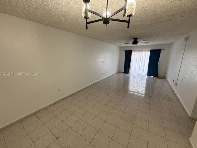 Photo - 17101 NW 57th Ave Unit 102