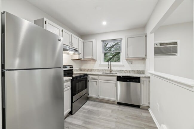 Photo - Apartments at Pine Brook