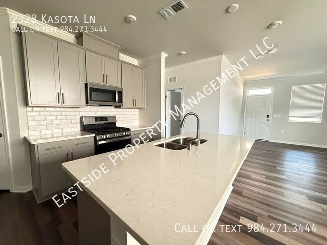 Photo - 2328 Kasota Ln