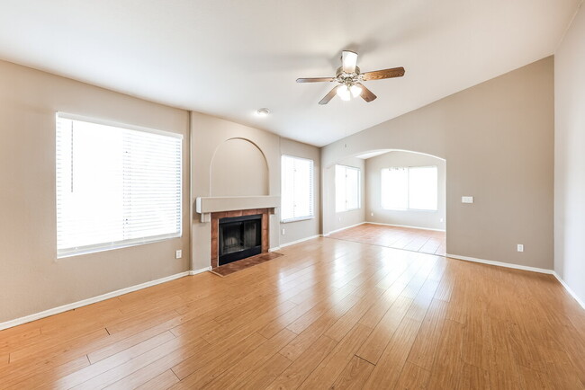 Photo - 4046 W Abraham Ln